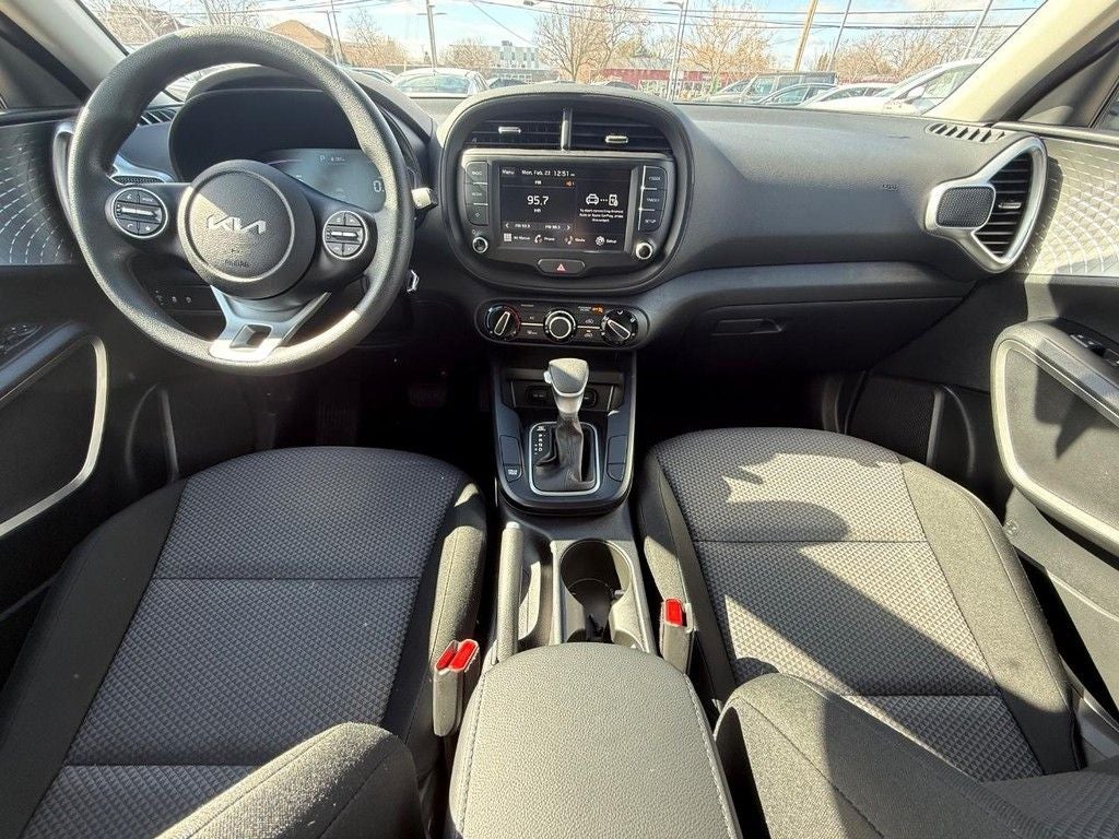 2025 Kia Soul LX