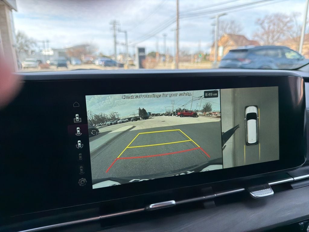 2024 Kia Carnival SX