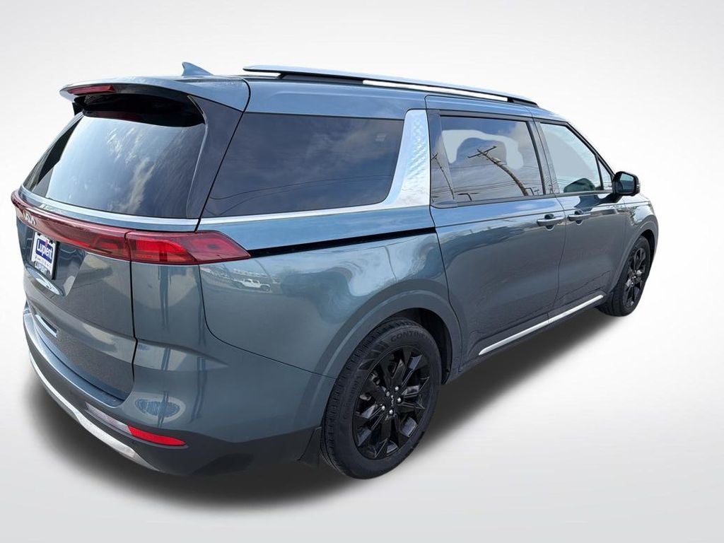 2024 Kia Carnival SX