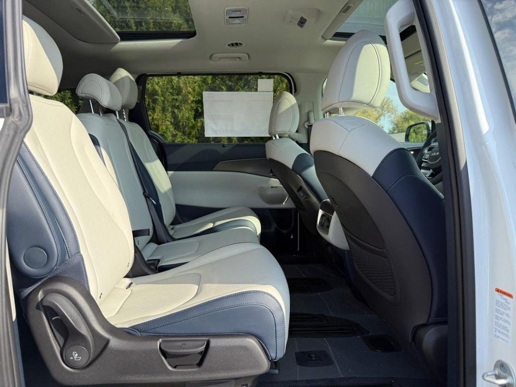 2026 Kia Carnival Hybrid SX