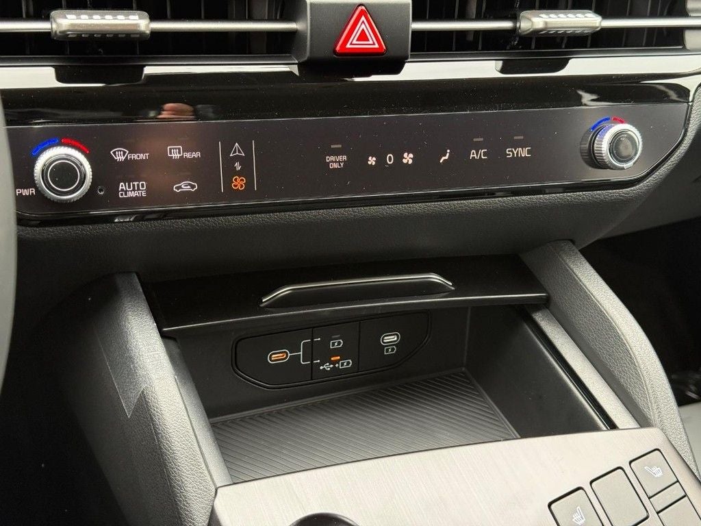 2026 Kia Sportage Hybrid S