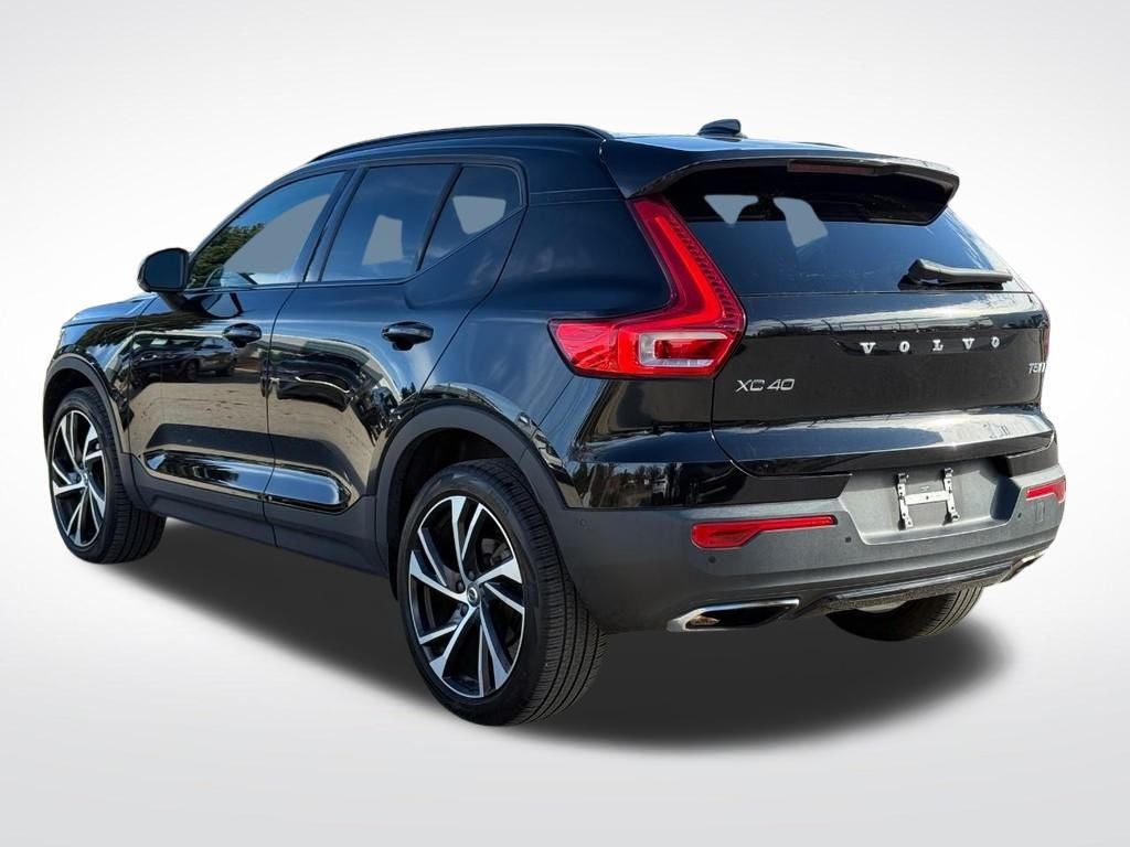2020 Volvo XC40 R-Design