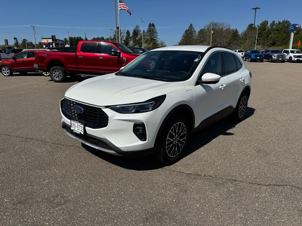 2025 Ford Escape Plug-In Hybrid Base