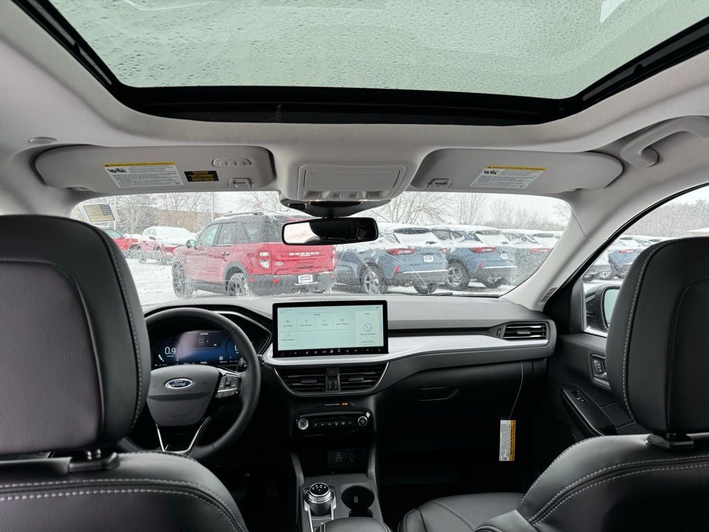 2026 Ford Escape Platinum