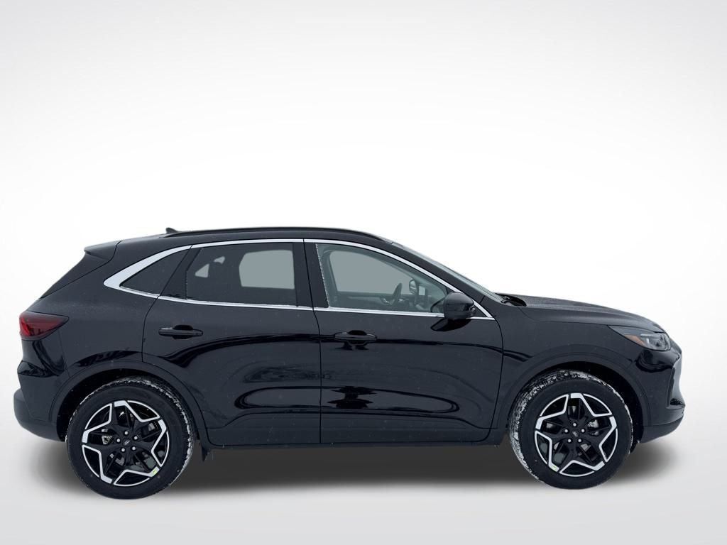 2026 Ford Escape Platinum