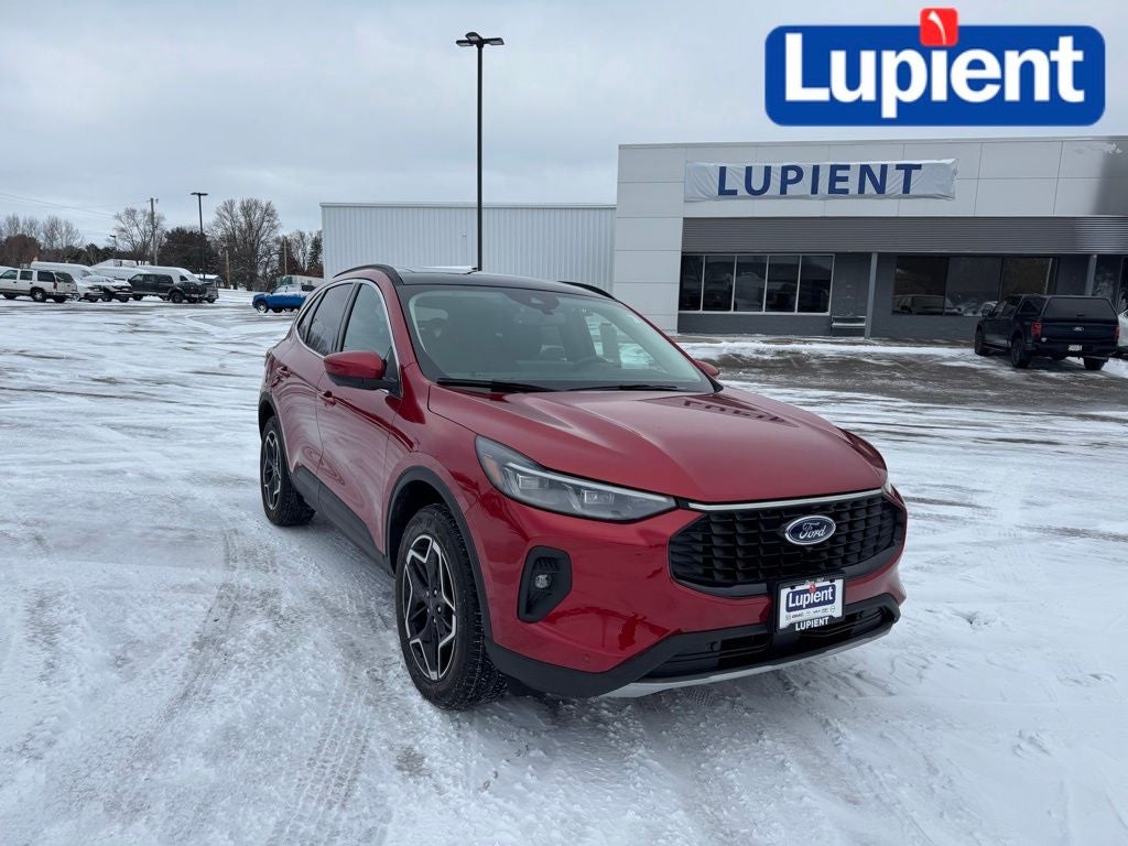 2026 Ford Escape Platinum