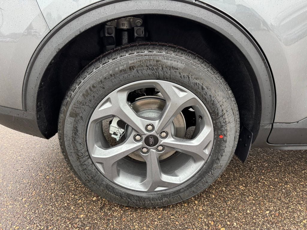 2026 Ford Escape Hybrid ST-Line Select