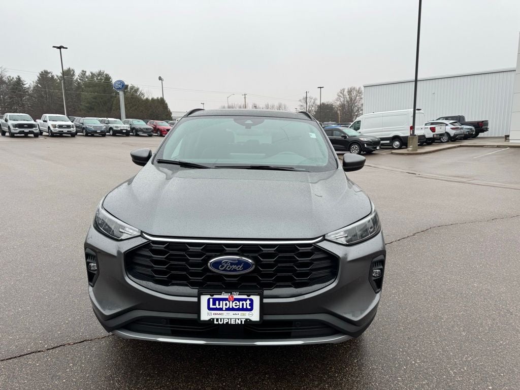 2026 Ford Escape Hybrid ST-Line Select