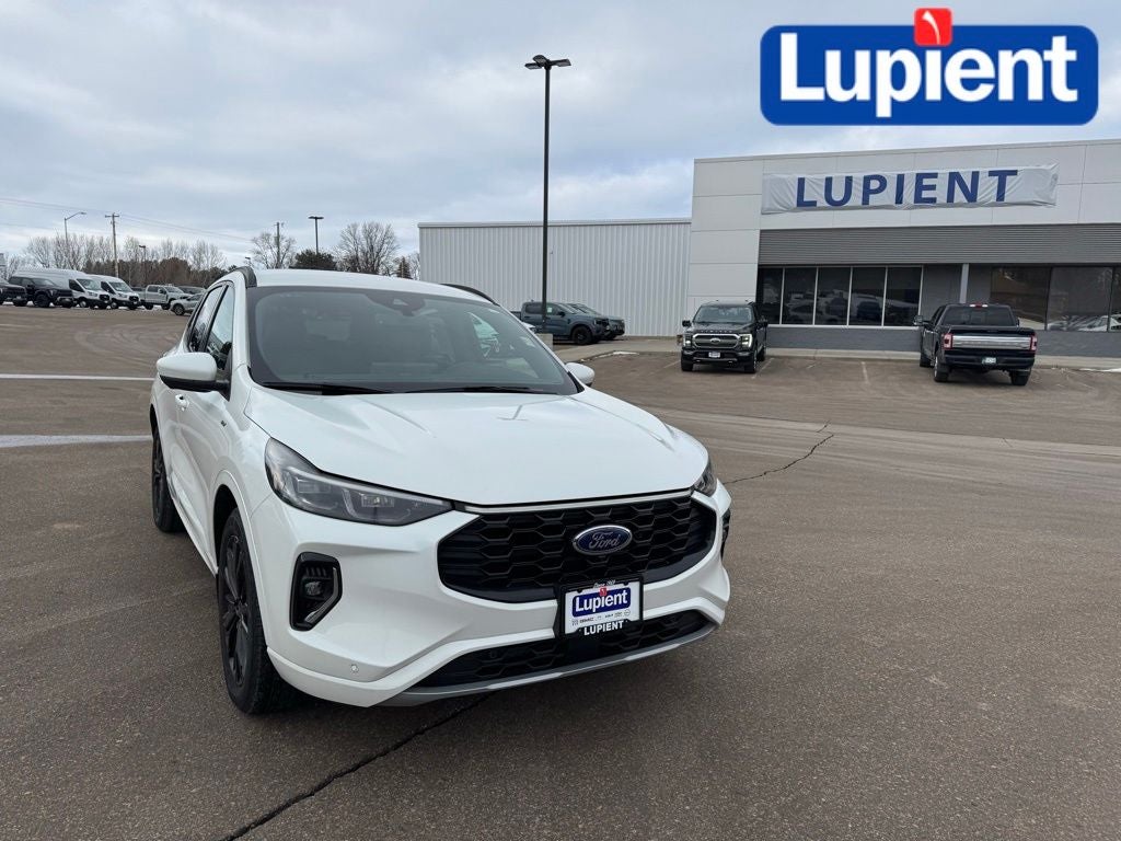 2023 Ford Escape Hybrid ST-Line Elite
