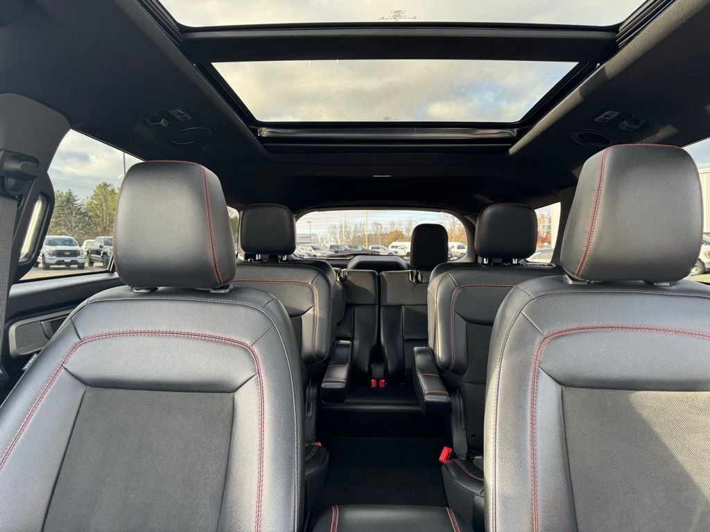 2023 Ford Explorer ST-Line