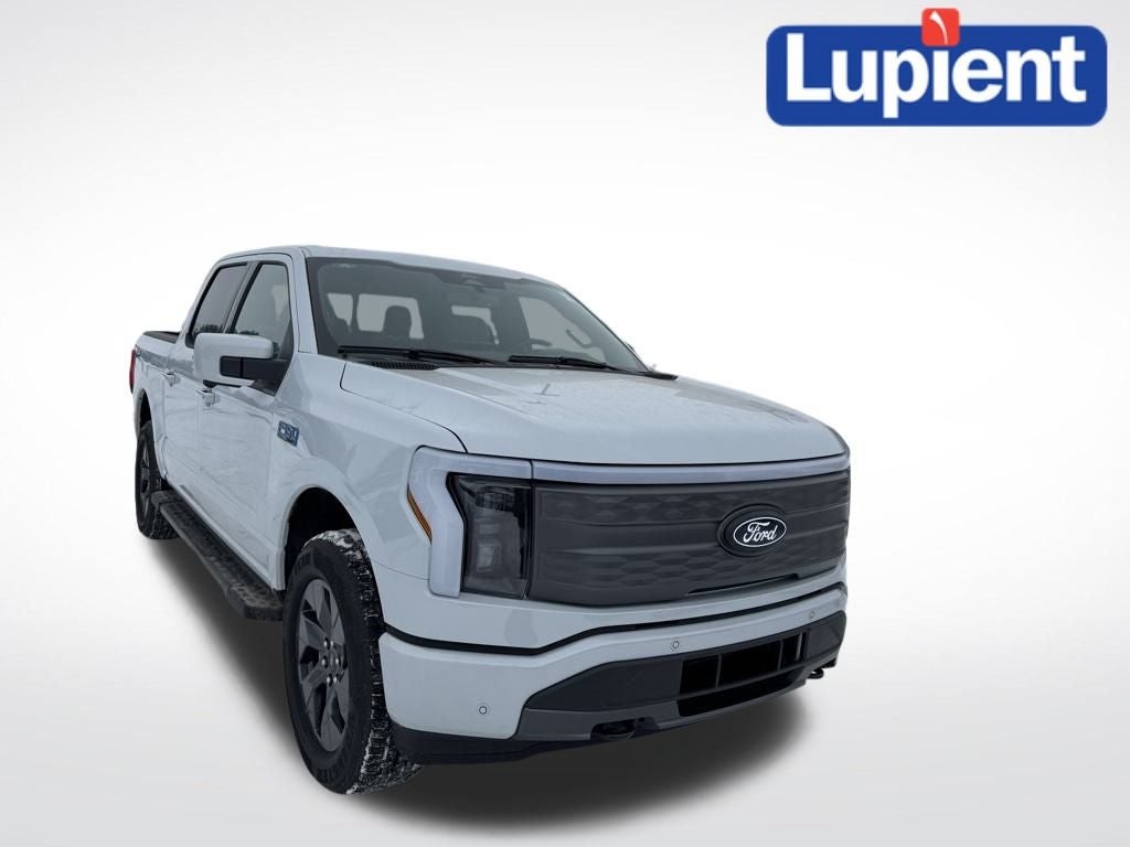 2025 Ford F-150 Lightning Lariat