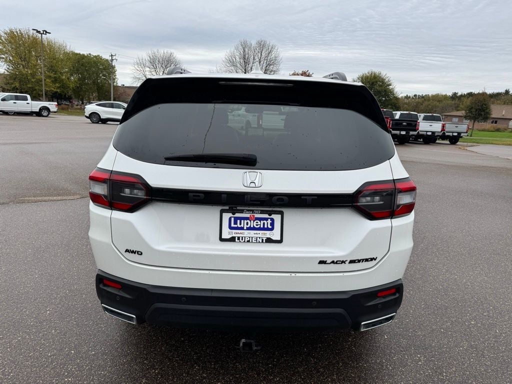 2023 Honda Pilot Elite Black Edition