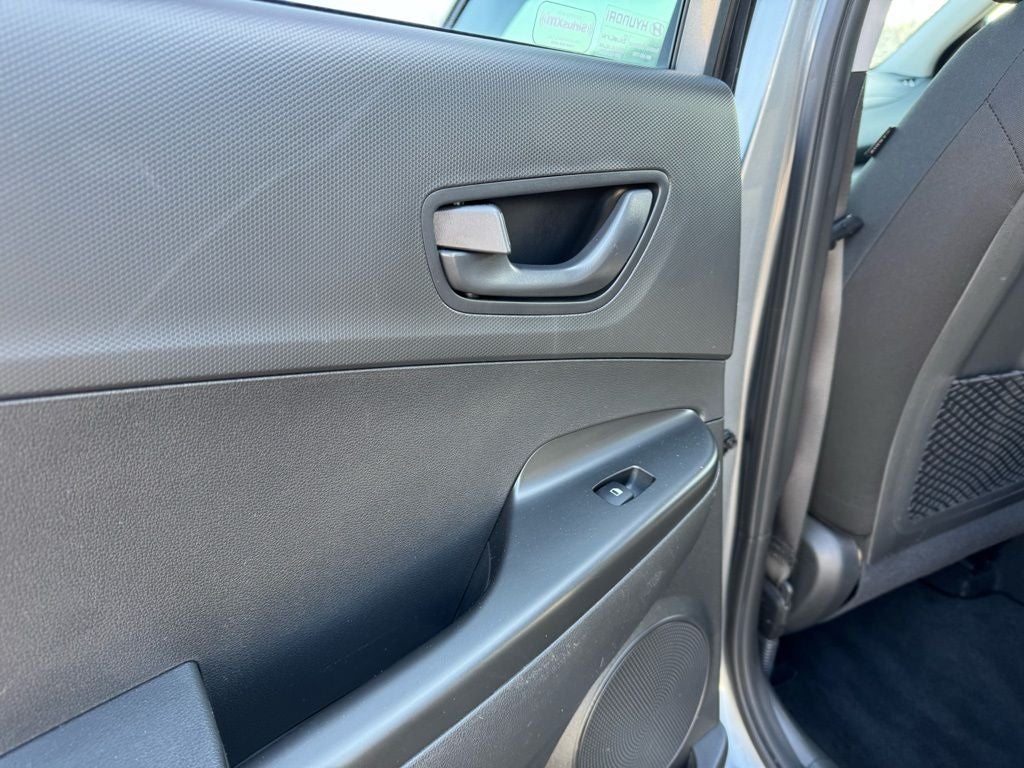 2021 Hyundai Kona SEL Plus