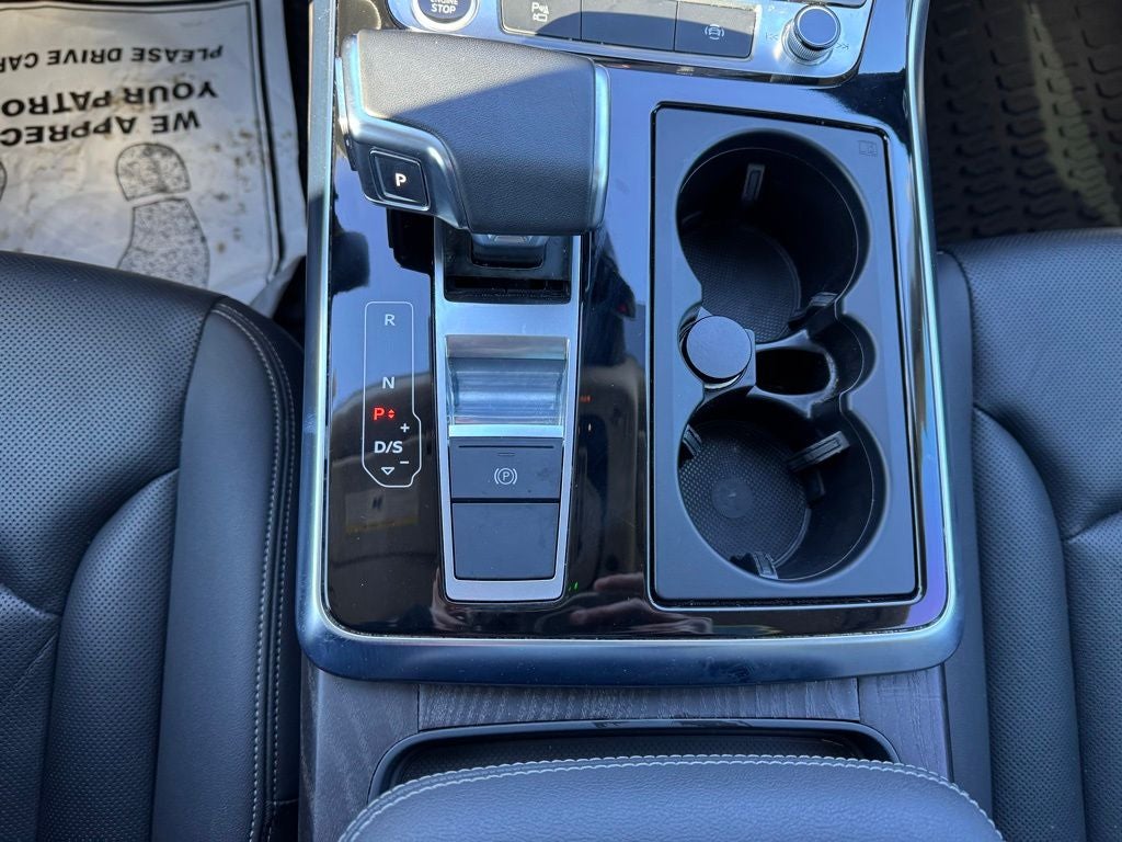 2023 Audi Q8 55 Premium Plus quattro