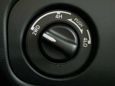 2025 Nissan Frontier S