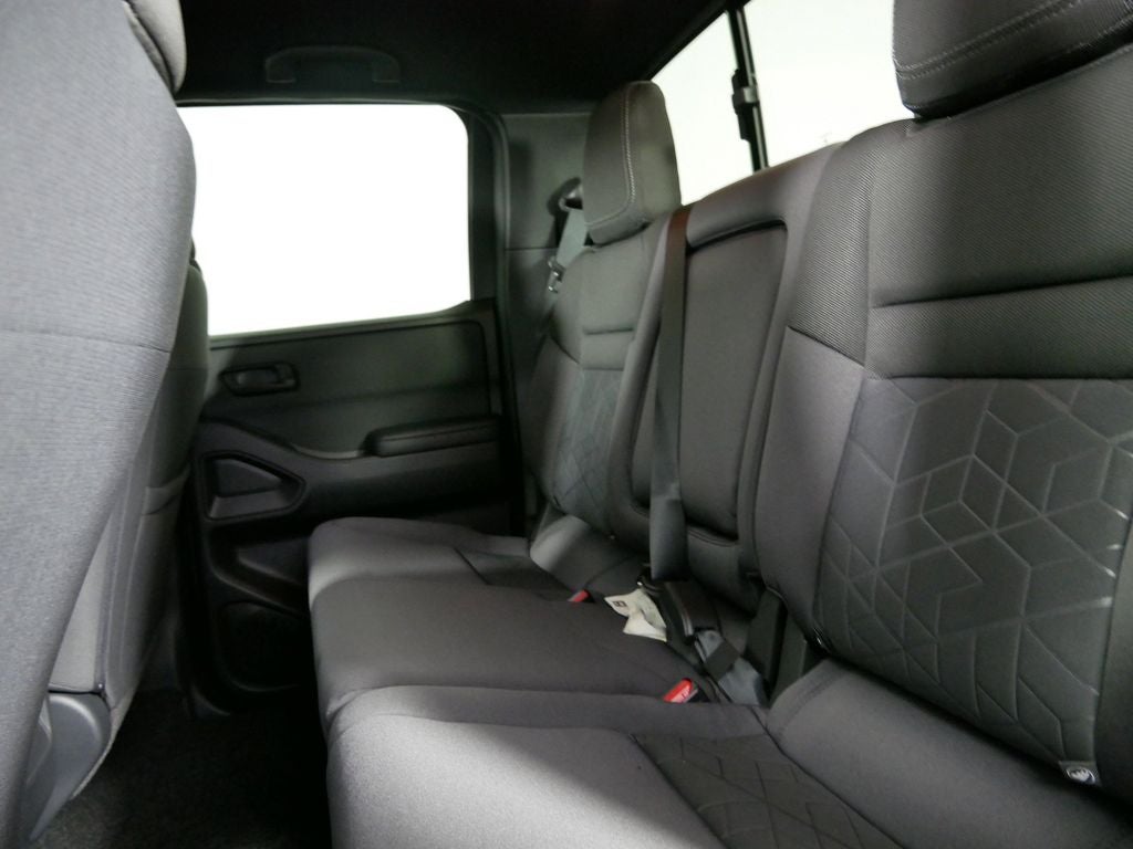 2026 Nissan Frontier SV Dark Armor