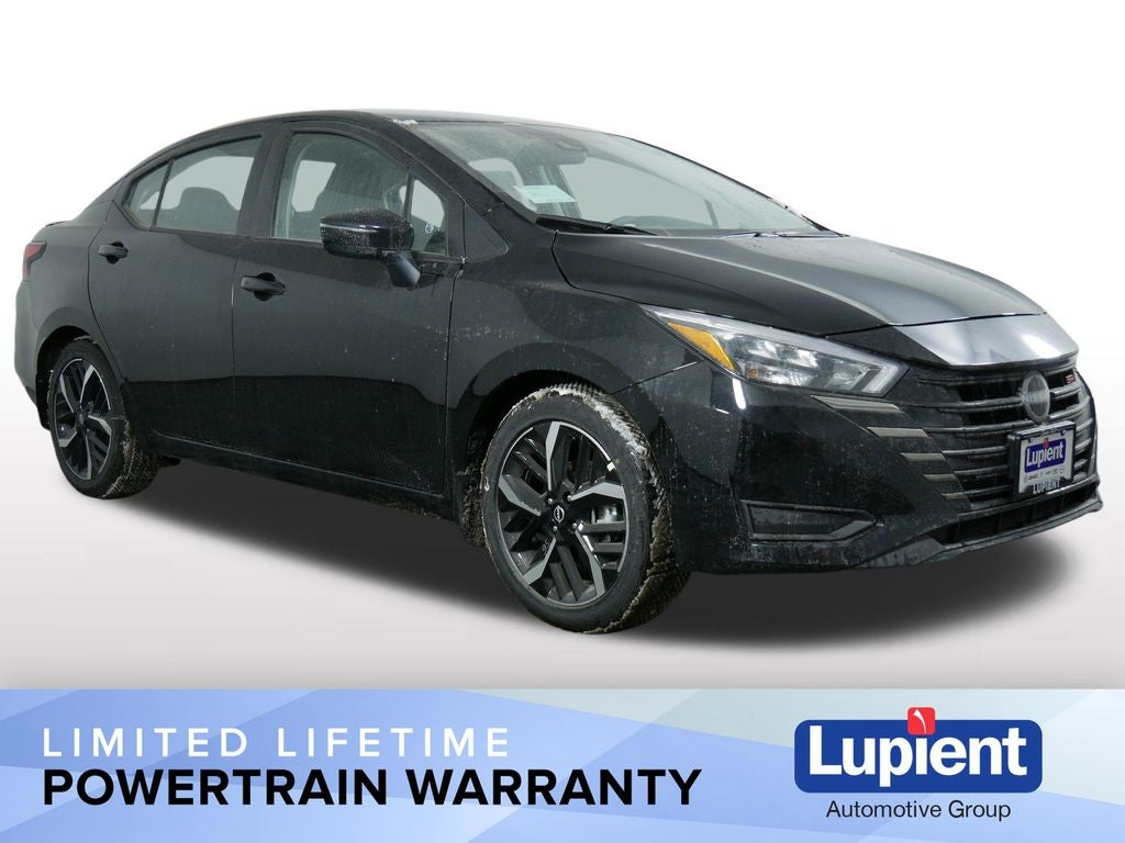 2025 Nissan Versa 1.6 SR