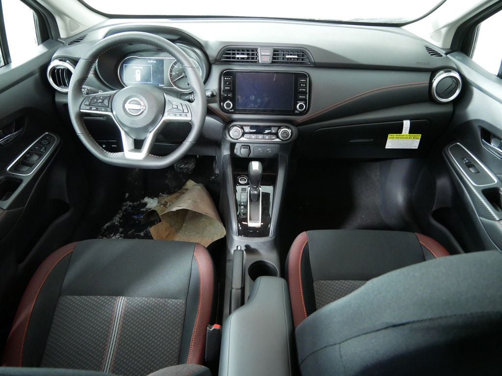 2025 Nissan Versa 1.6 SR