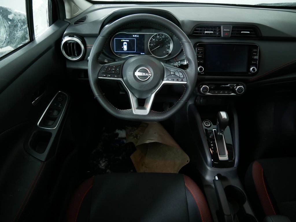 2025 Nissan Versa 1.6 SR