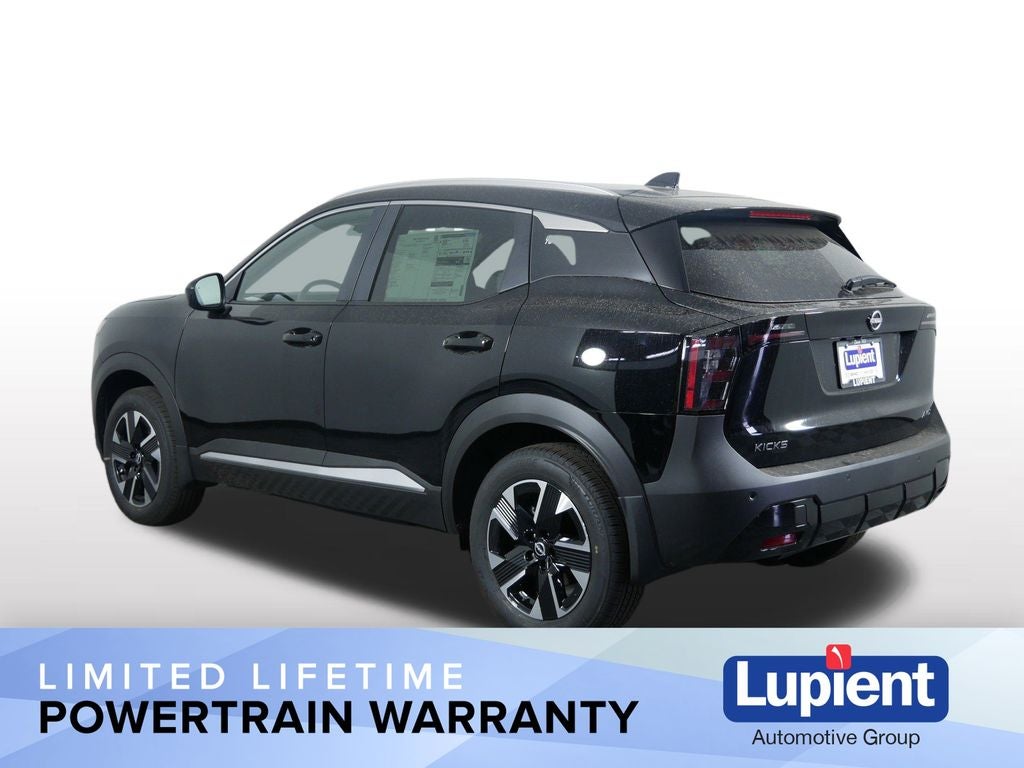 2025 Nissan Kicks SV