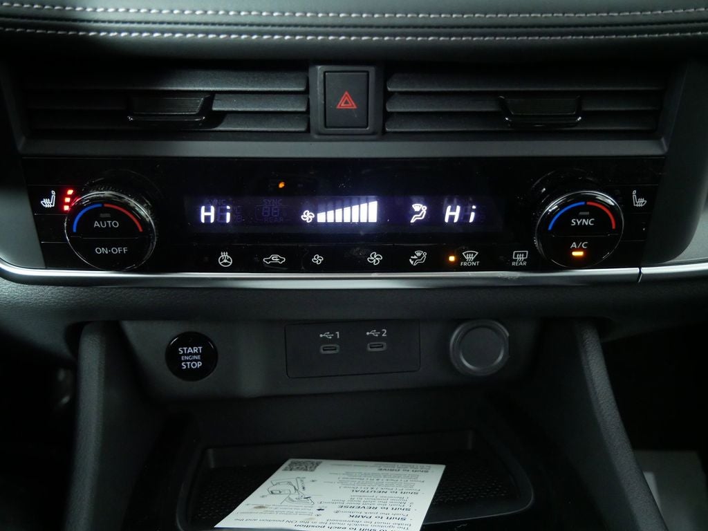 2026 Nissan Rogue SV