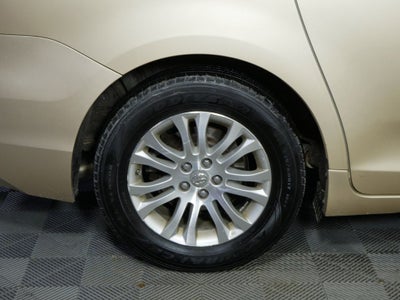 2014 Toyota Sienna XLE 7 Passenger
