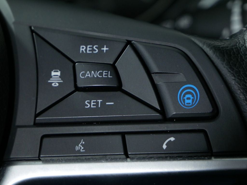 2020 Nissan Rogue Sport SL