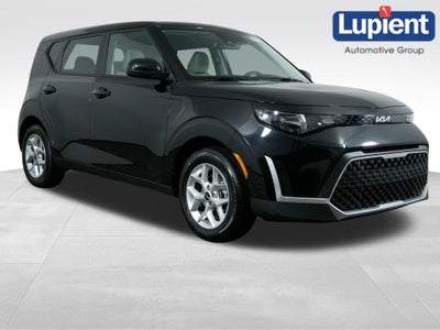 2025 Kia Soul LX Technology Package