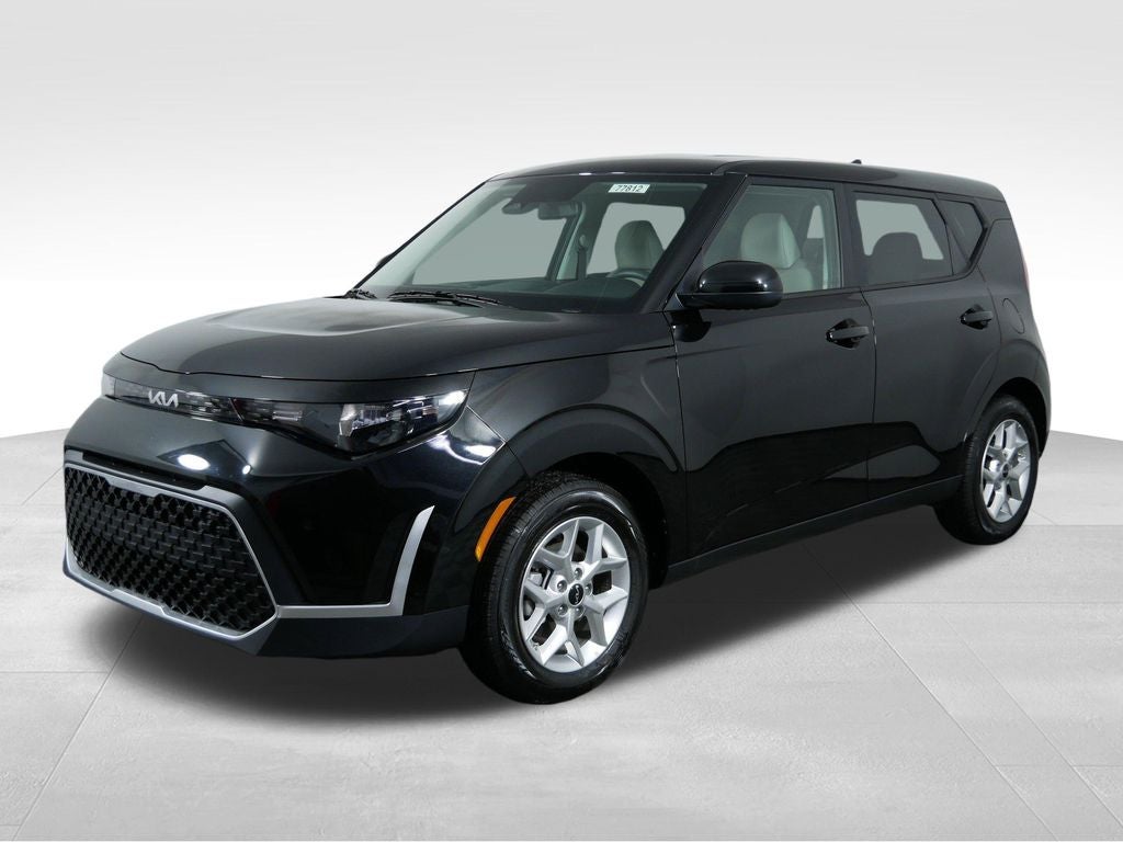 2025 Kia Soul LX Technology Package