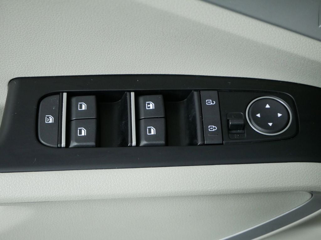 2025 Kia Soul LX Technology Package