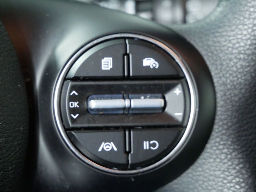 2025 Kia Soul LX Technology Package