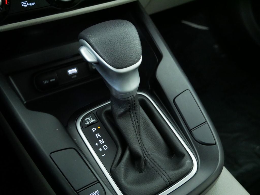 2025 Kia Soul LX Technology Package